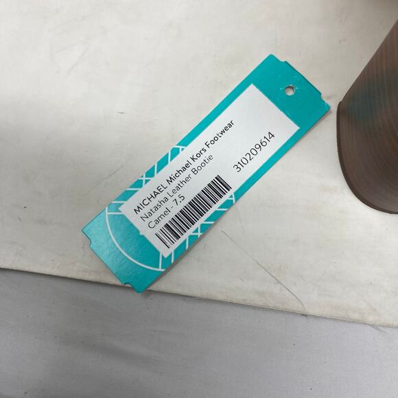 MICHAEL Michael Kors Natasha Leather Platform Boot Womens Size 7.5 - Picture 9 of 9